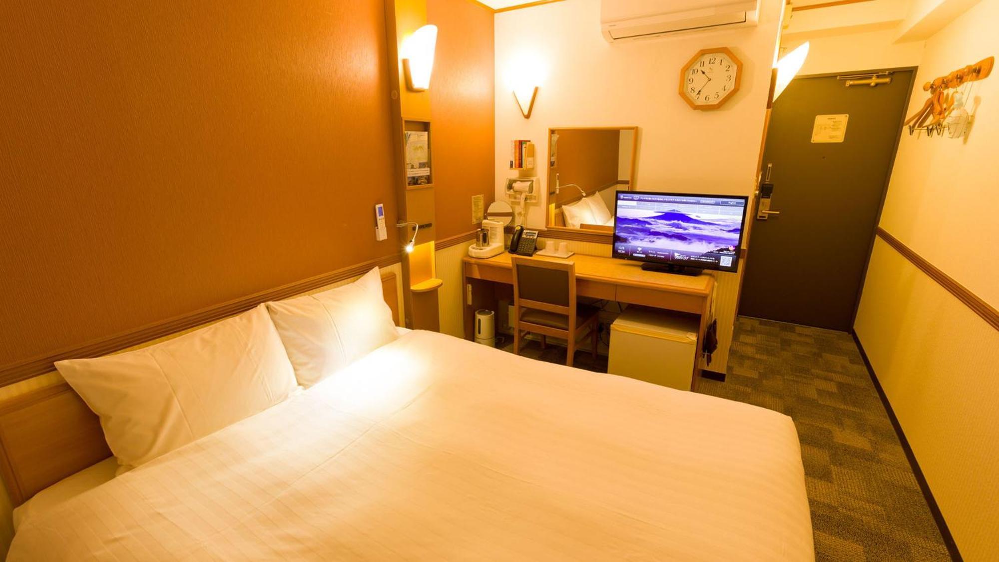 Toyoko Inn Hakata-Eki Bus Terminal Mae Фукуока Стая снимка